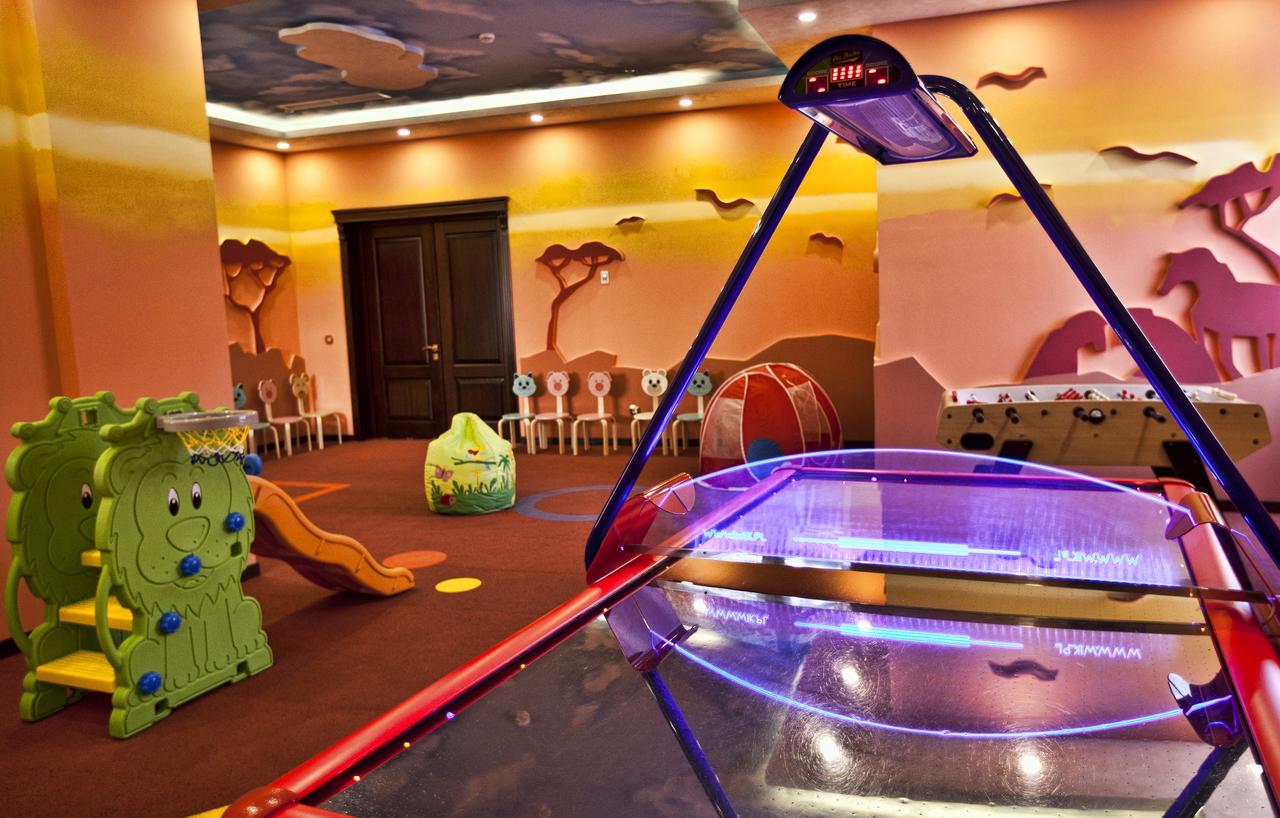 Multi Grand Pharaon Hotel Ptghni Esterno foto