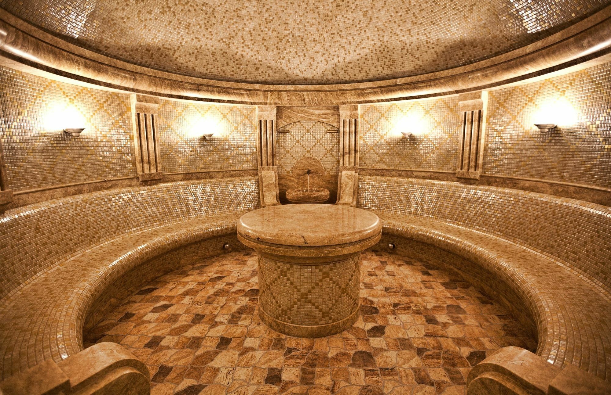 Multi Grand Pharaon Hotel Ptghni Esterno foto