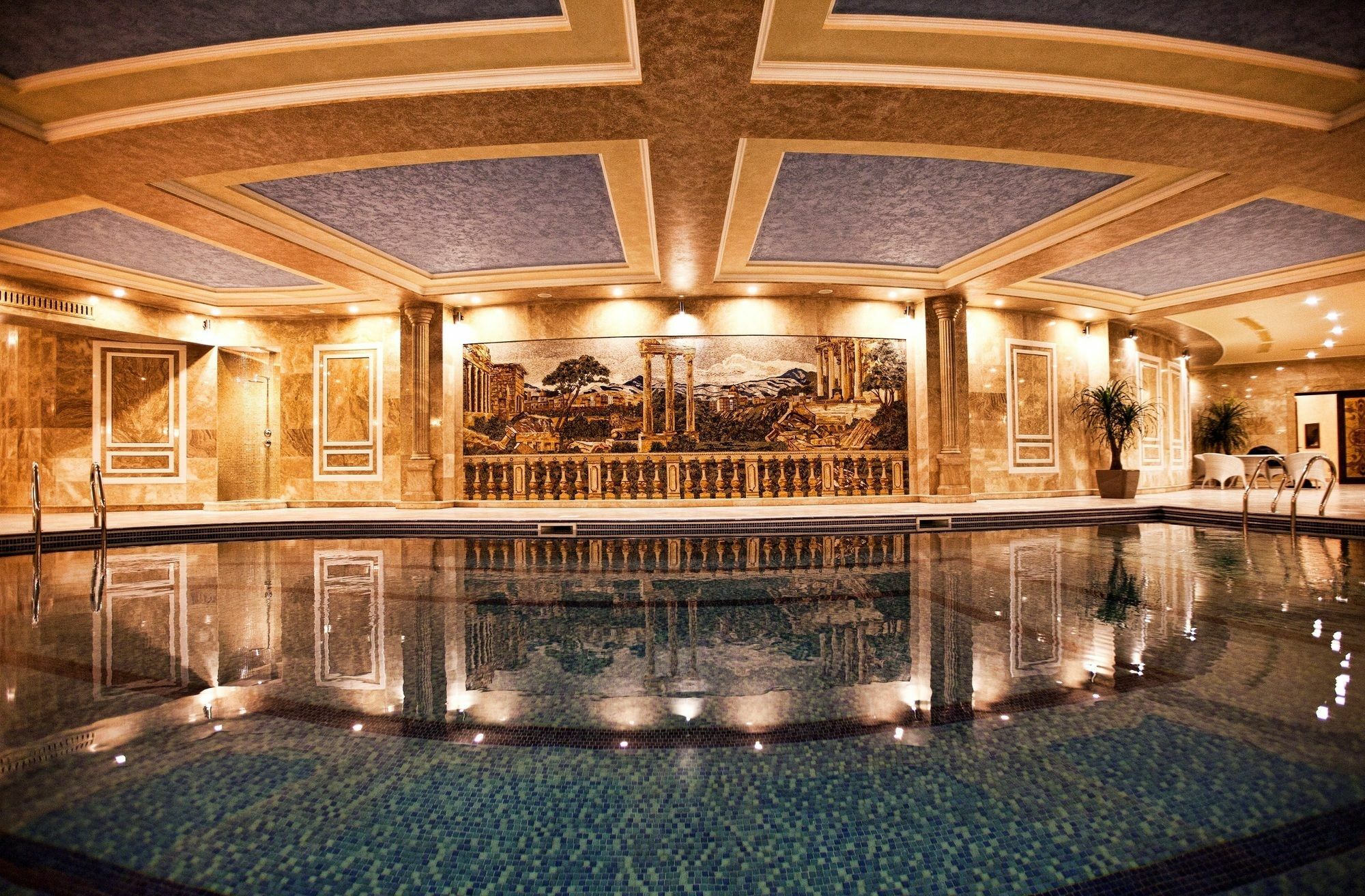 Multi Grand Pharaon Hotel Ptghni Esterno foto
